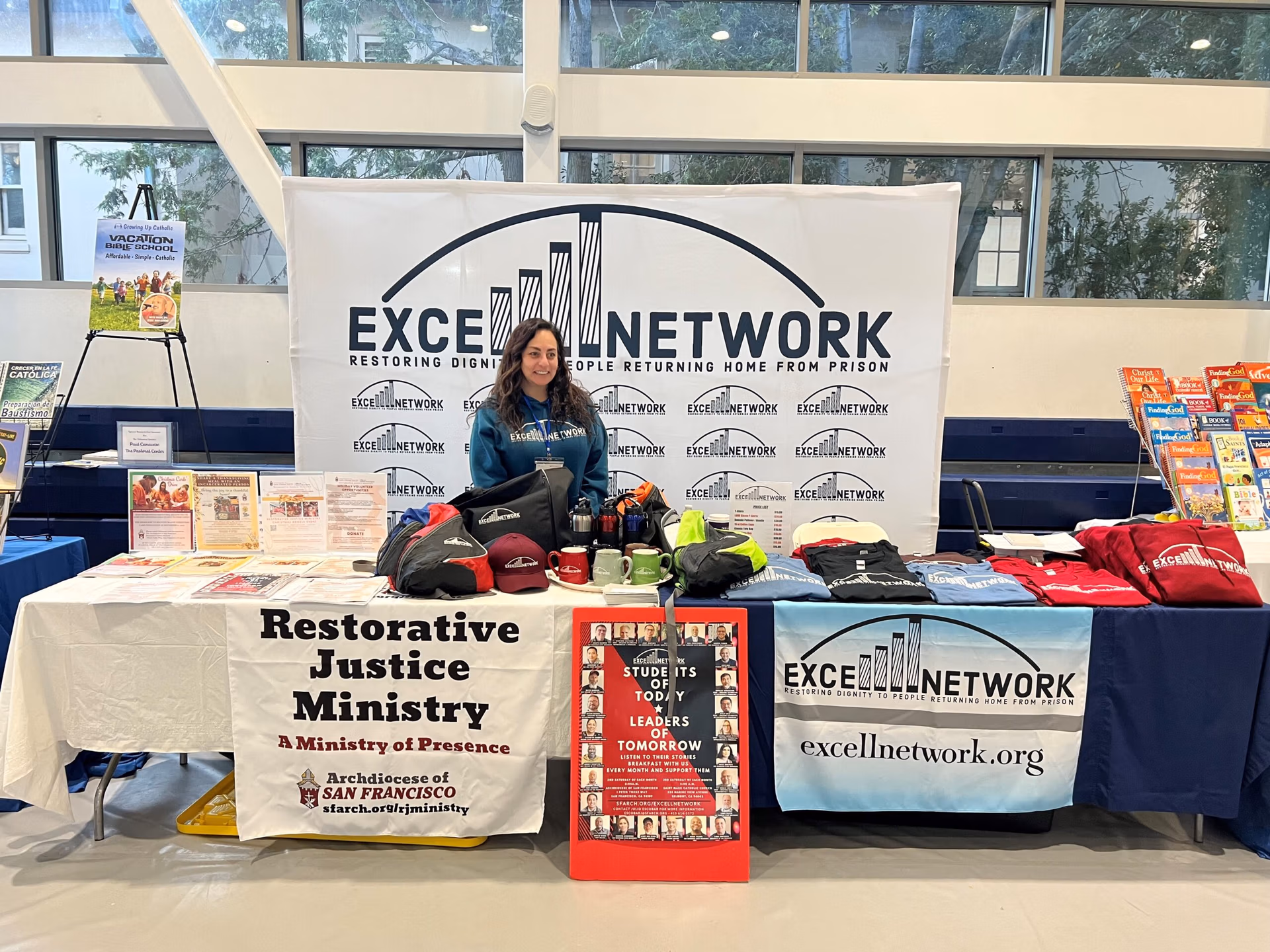 Excell-Netwook-Booth-scaled.jpg